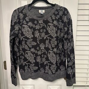 Old Navy Black and Gray Floral Sweater